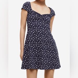 H&M Navy and White Floral Mini Summer Dress